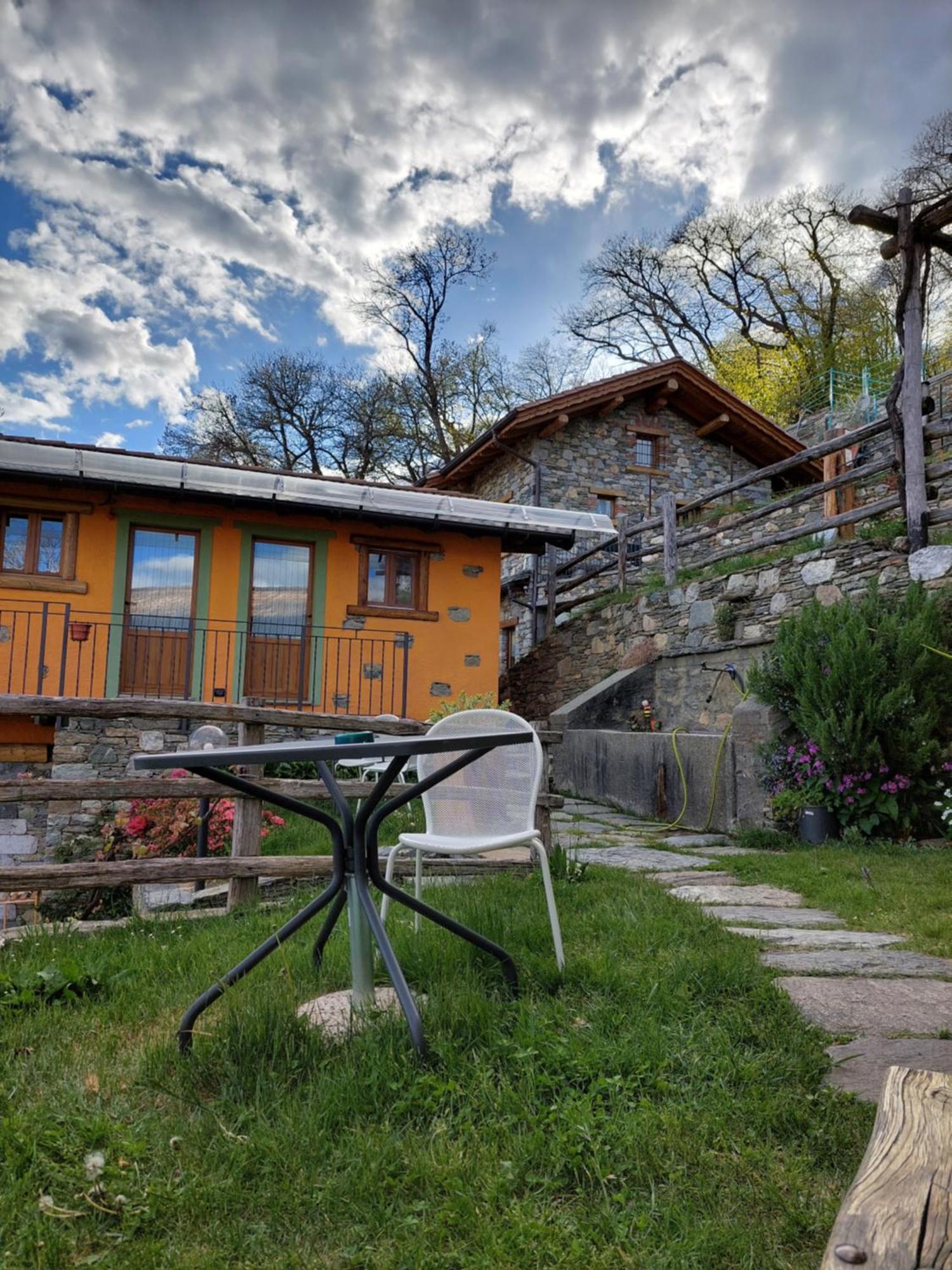 Agriturismo Zertin Gravedona Bagian luar foto